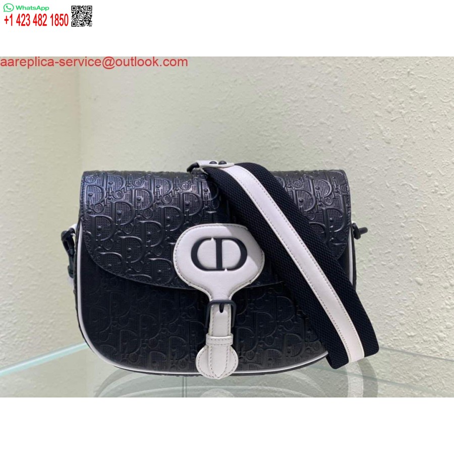 Replica Borsa Dior Bobby Media Traforata M9319 Pelle Di Vitello Nera Con Motivo Dior Obliquo