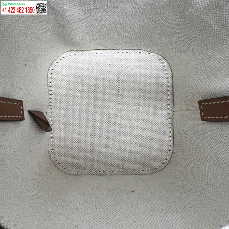 Replika Celine 199263 Majhna škatla Cuir Triomphe Iz Gladkega Telečjega Usnja Bež Rjav