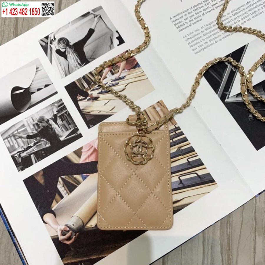 Replica Chanel Top Quality AAA+ 19 In The Fall Of The New Camellias Work The Cards The Card Pack 86068
