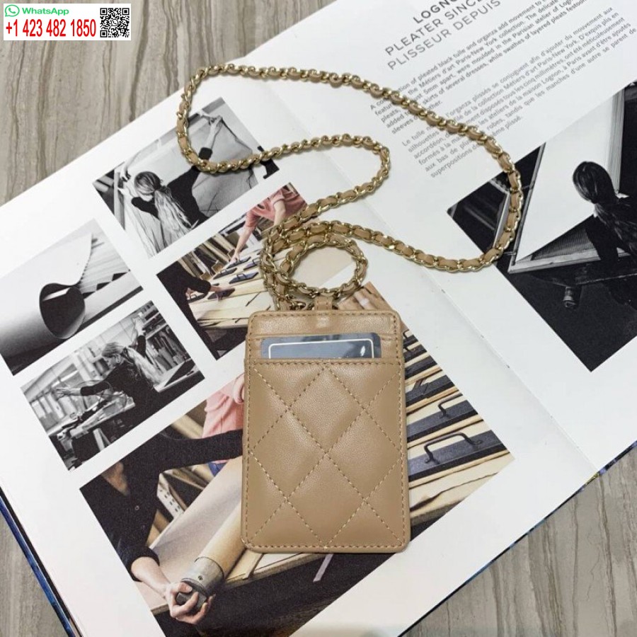 Replica Chanel Top Quality AAA+ 19 In The Fall Of The New Camellias Work The Cards The Card Pack 86068