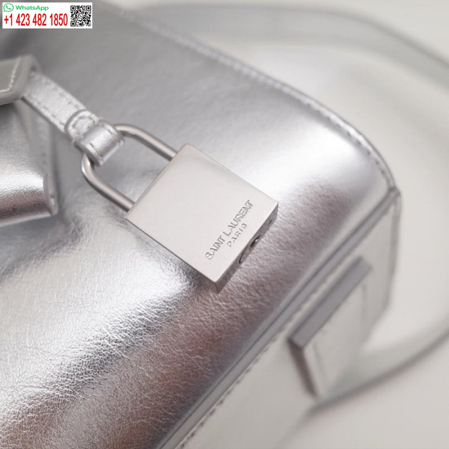 ماکت سنت ناک آف کیسه لورن با الهام از دختر بچه در چرم گوساله نقره ای مچاله شده 477477