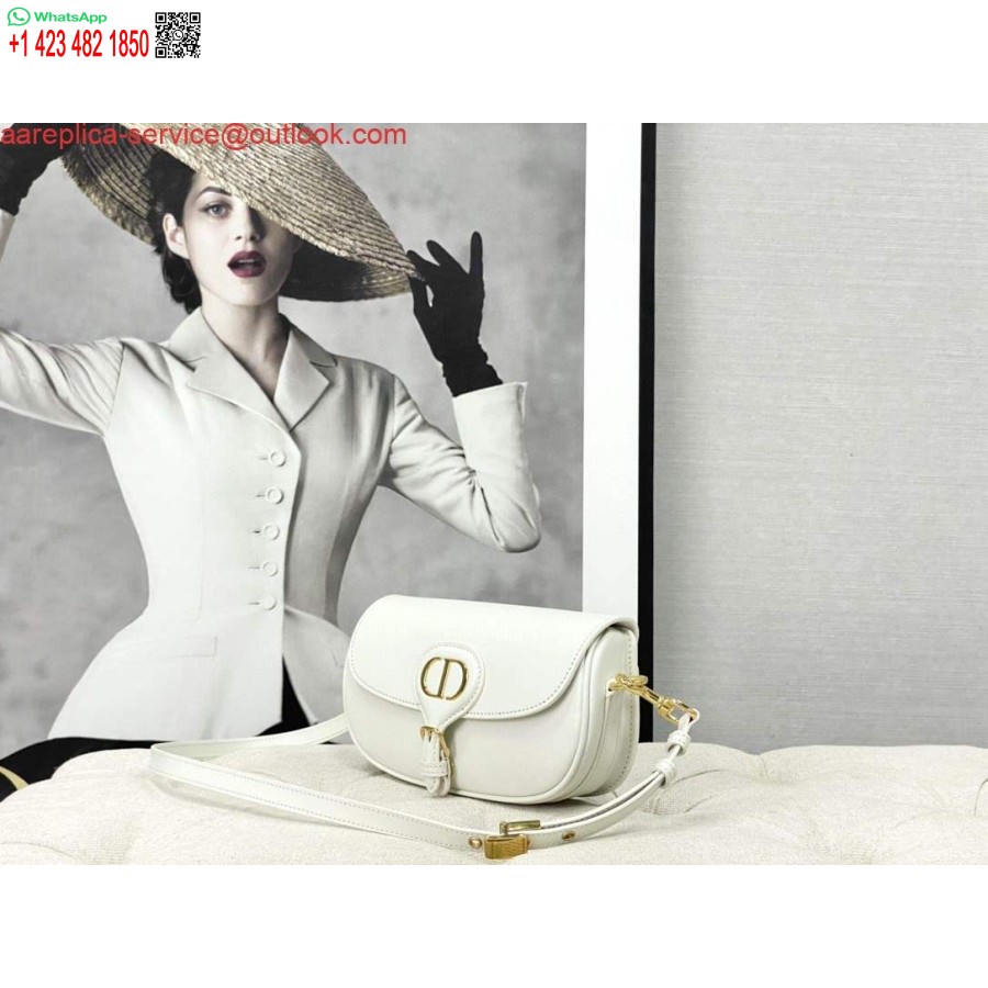 Replica Dior M9327 Dior Bobby Bag Ida Lääne Valge Kast Vasikanahk