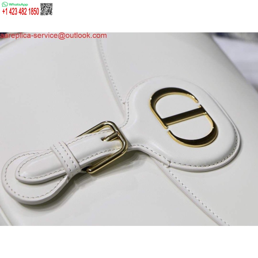 نسخة طبق الأصل من حقيبة Dior M9320 كبيرة الحجم من Dior Bobby مصنوعة من جلد العجل مع حزام مطرز مائل أزرق