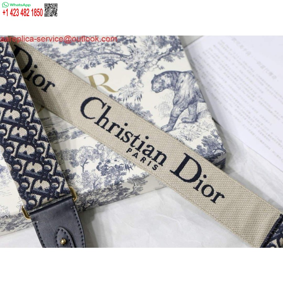 نسخة طبق الأصل من حقيبة Dior M9320 كبيرة الحجم من Dior Bobby مصنوعة من جلد العجل مع حزام مطرز مائل أزرق