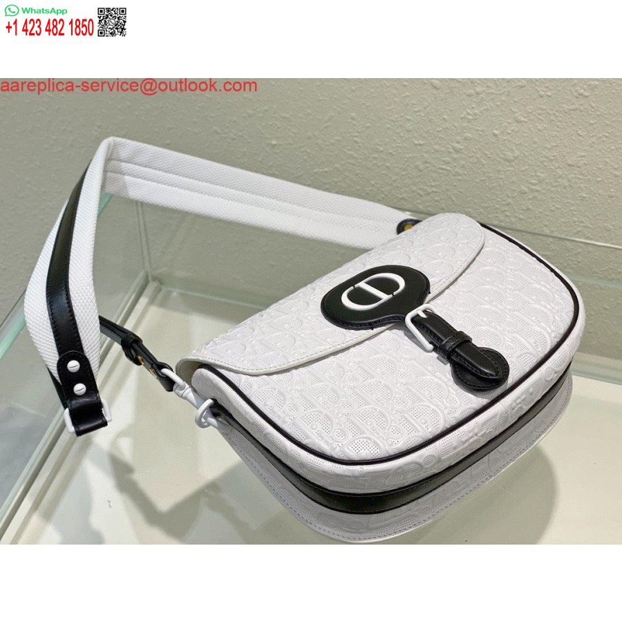 Replika Tas Bobby Dior Medium Perforated M9319 Kulit Anak Sapi Warna Putih Motif Dior Oblique
