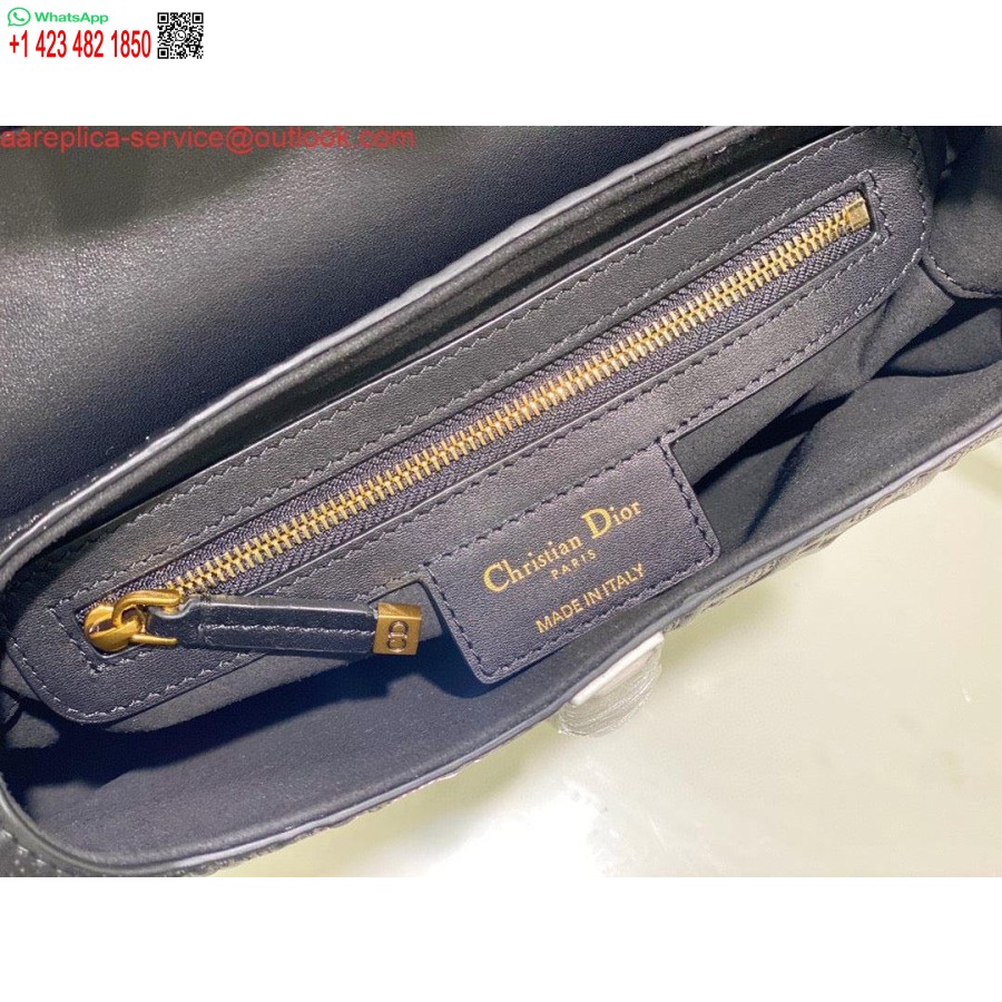 Replica Dior Satulalaukku M0446 Musta Vino Rei'itetty Ja Kohokuvioitu Vasikannahka