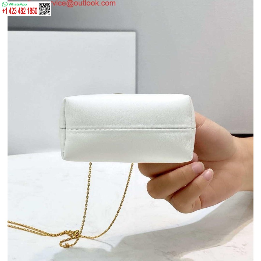 Replica Fendi 7as051 Nano Fendi Första Berlock I Vitt Nappaläder