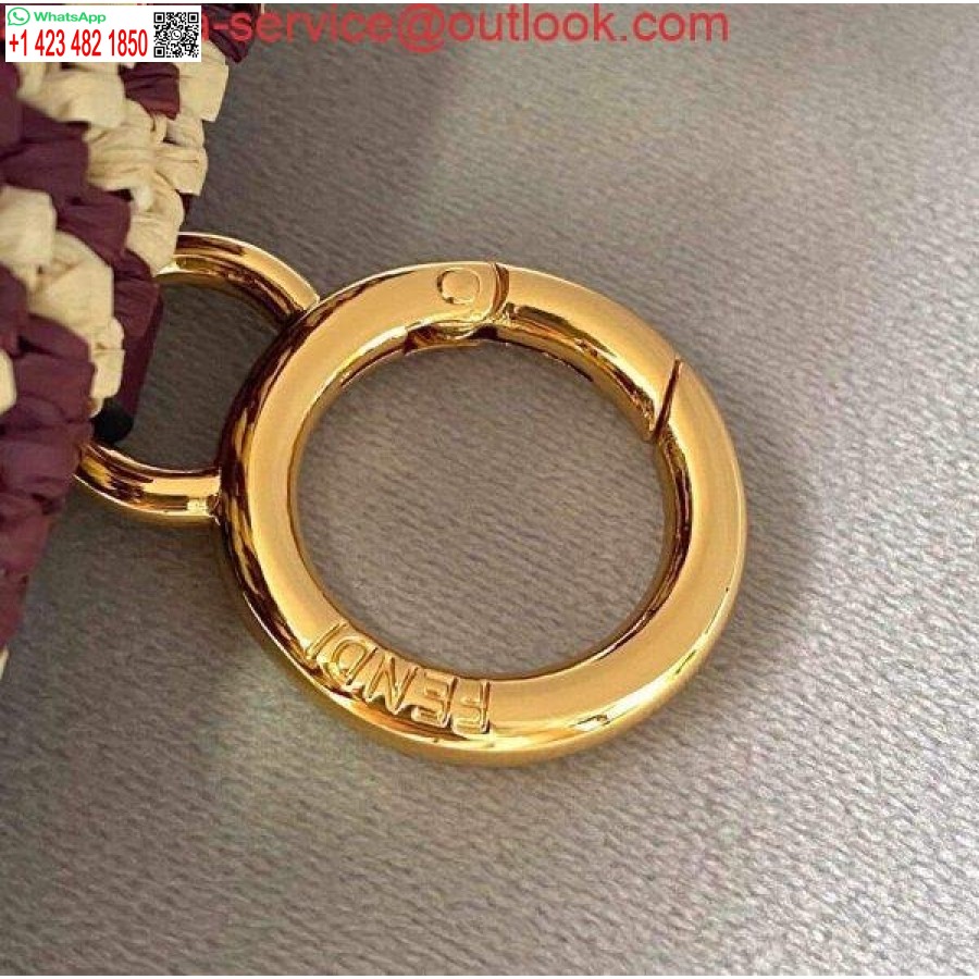 Replica Fendi 7ar844 Nano Baguette Berlock Vinröd Raffia Berlock