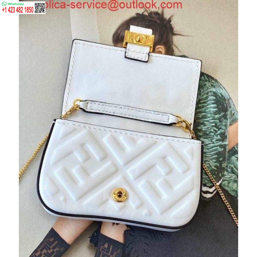 Replica Fendi 7ar844 Nano Baguette Charm Vitt Nappaläder