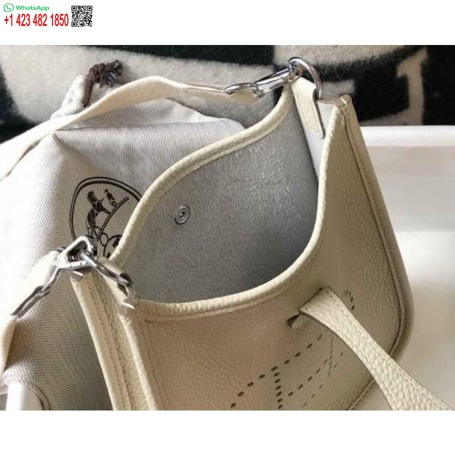 Replika Hermes Evelyne Väska Hermes Mini Crossbody Väska 20406 Silver Spänne Beige