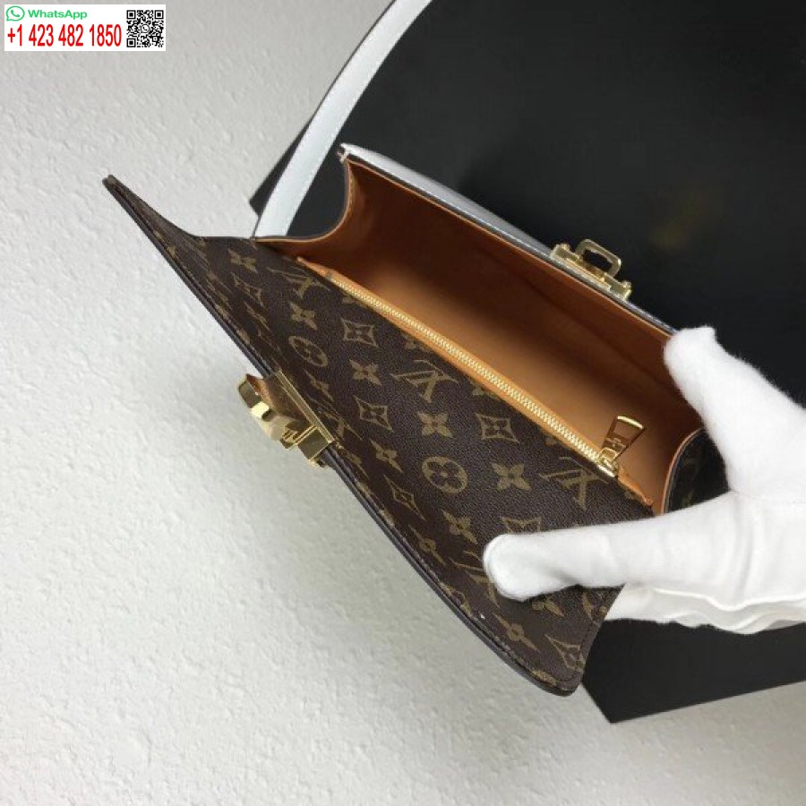 реплика Louis Vuitton бяла чанта от черешово дърво лачена кожа M53352 Blv661