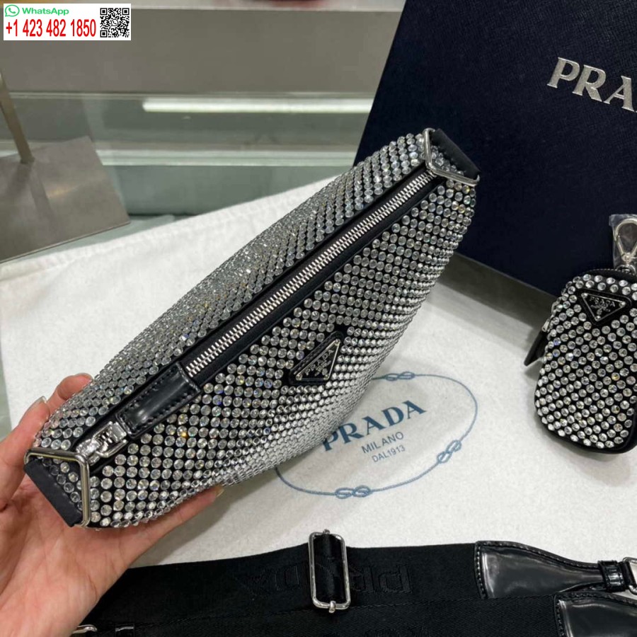 Replica Prada 1ne190 Satijnen Zakje Met Kristallen Bezaaid Zwart