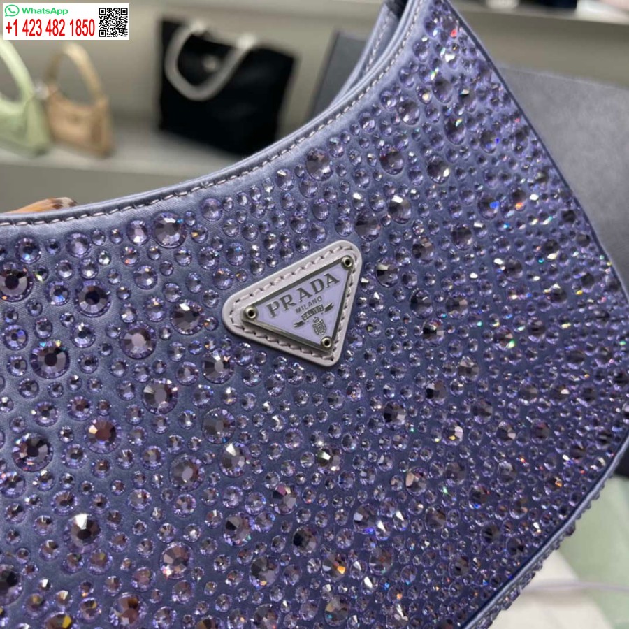 Replica Prada 1bc169 Prada Cleo Satiinilaukku Violetilla Applikaatiolla