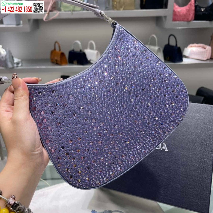Replica Prada 1bc169 Prada Cleo Satiinilaukku Violetilla Applikaatiolla