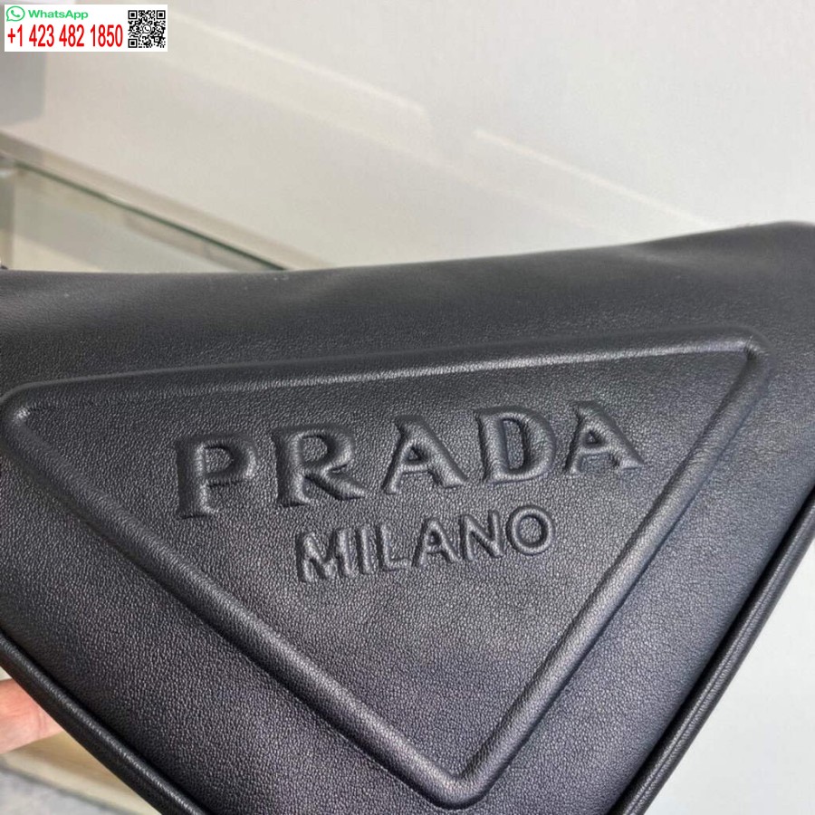 Réplica Prada Couro Prada Bolsa De Ombro Triângulo 1BH190 Preto