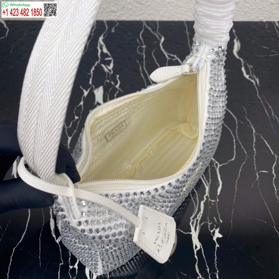 Replika Satynowej Mini-torby Prada 1ne515 Ze Sztucznymi Kryształkami W Kolorze Białym