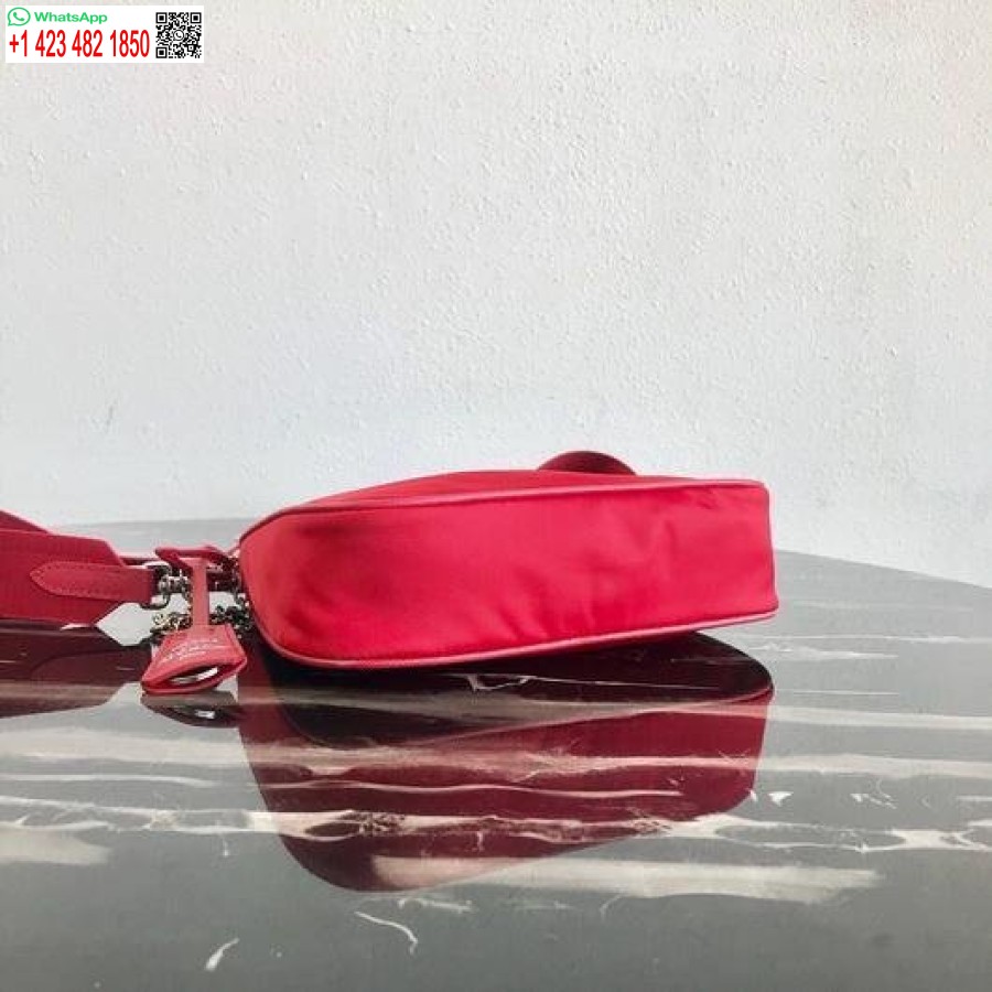 Replica Prada 1BH204 Prada Re-Edition 2005 Nylon Bag Red