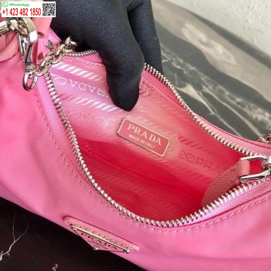 Replica Prada 1BH204 Prada Re-Edition 2005 Nylon Bag Pink