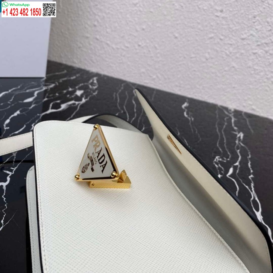 Replika Prada 1bd320 Prada Emblème Saffiano Torba Za čez Ramo Bela