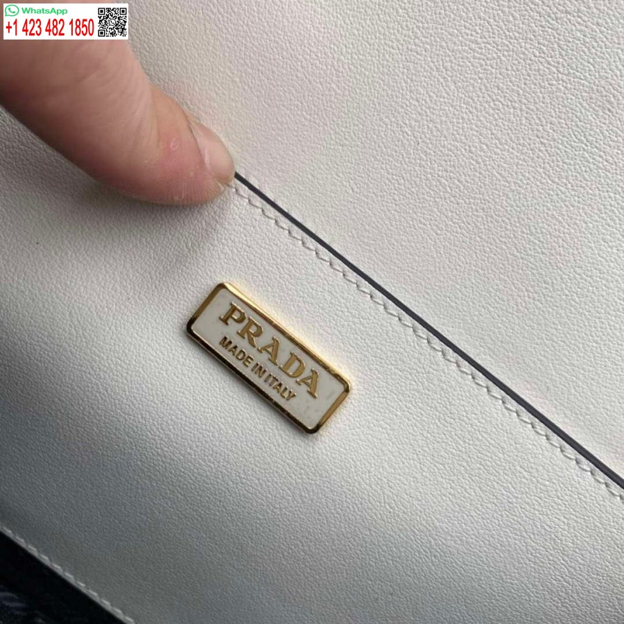 Replika Prada 1bd320 Prada Emblème Saffiano Torba Za čez Ramo Bela