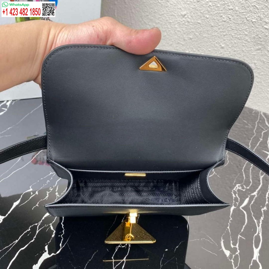 Replica Prada 1bd320 Prada Emblème Saffiano Plecu Soma Melna