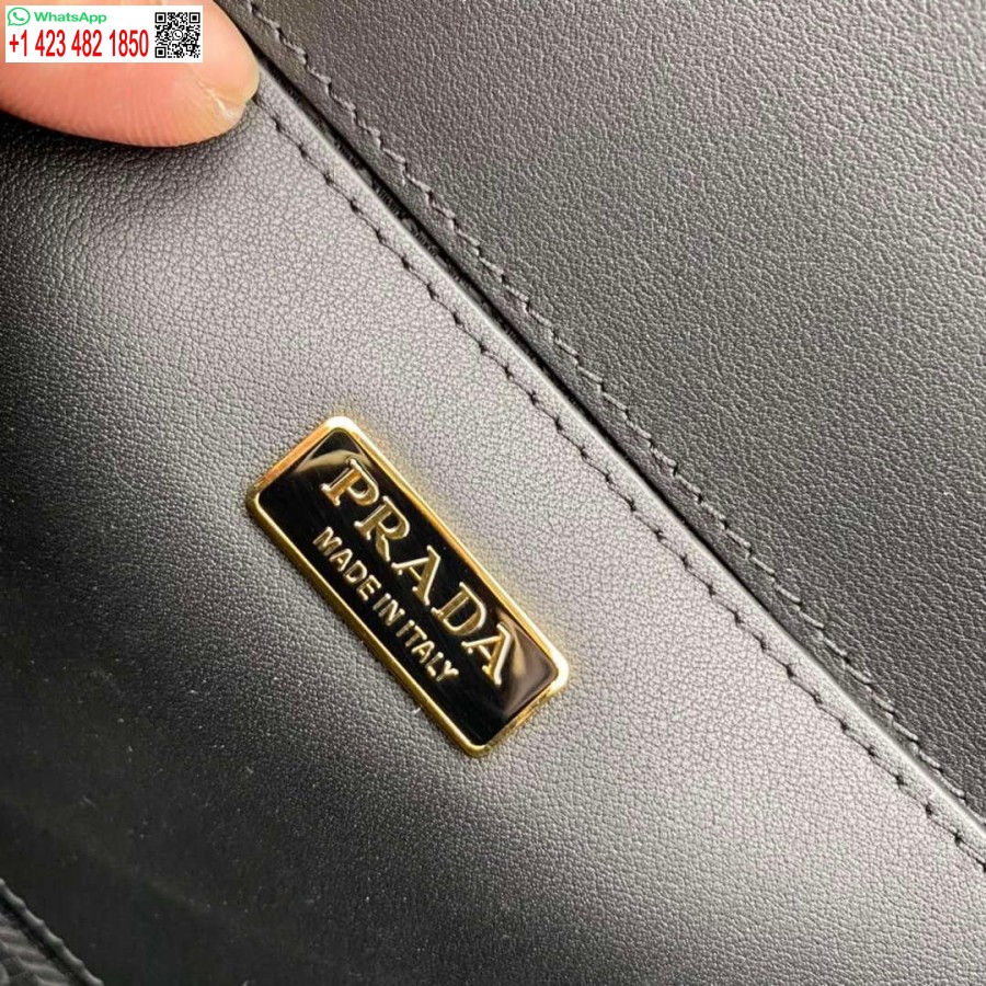Replica Prada 1bd320 Prada Emblème Saffiano Plecu Soma Melna