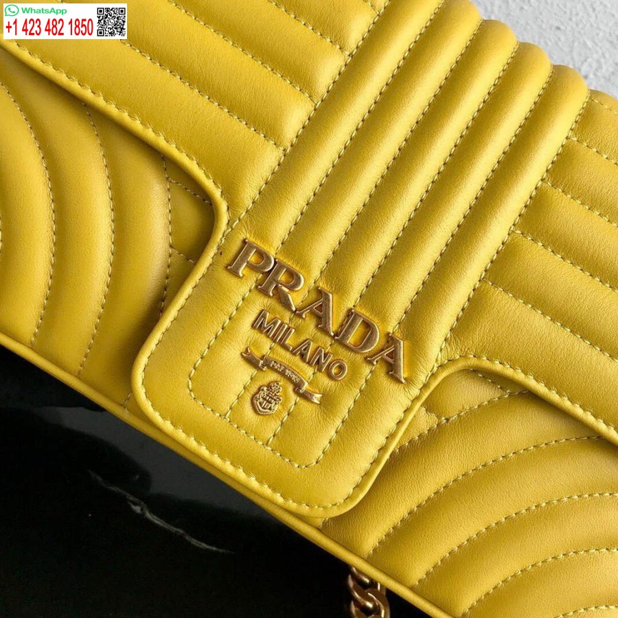 Replika Prada 1bd108 Közepes Bőr Prada Diagramme Bag Sárga