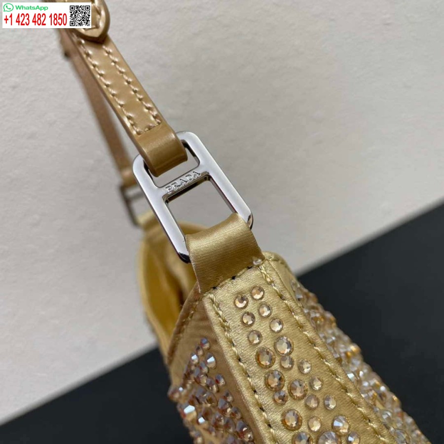 Replica Prada 1bc169 Prada Cleo Satiinilaukku, Jossa Applikaatioita Kultaa