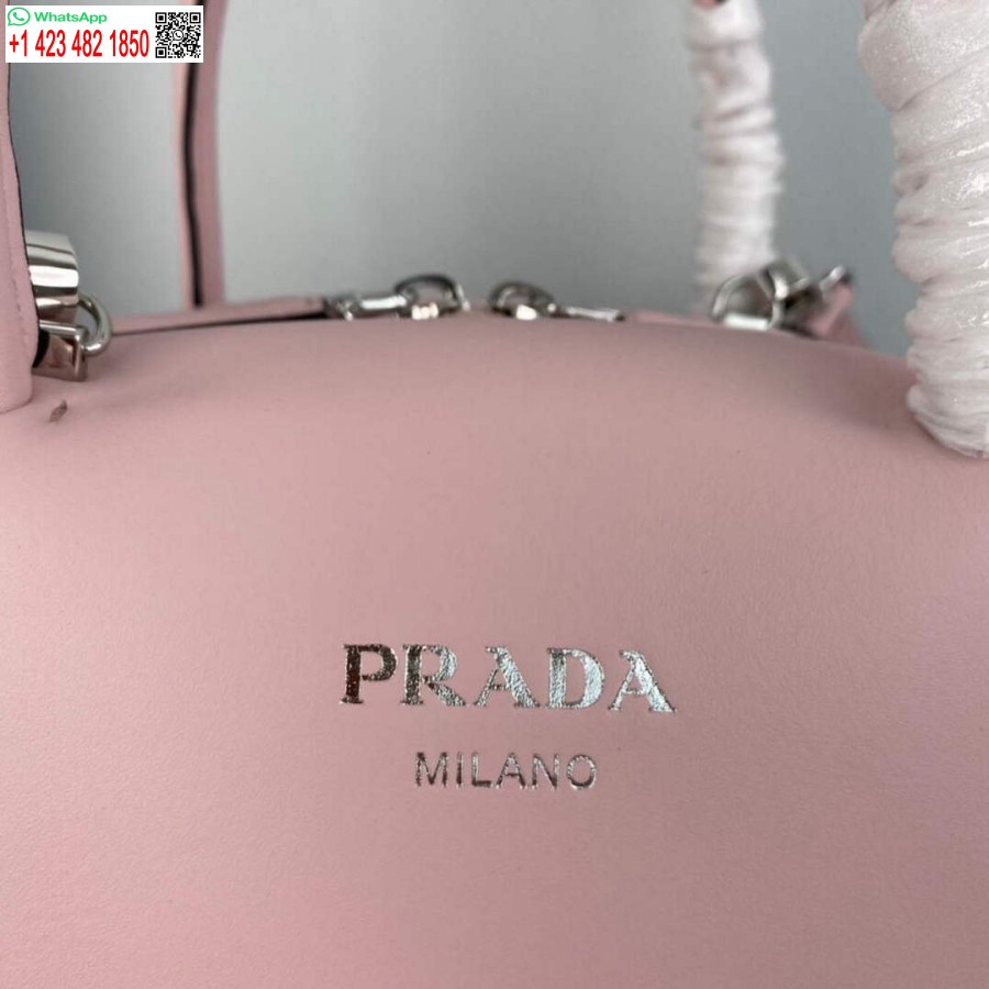 Replika Prady 1ba366 Mała Skórzana Torebka W Kolorze Alabastrowego Różu