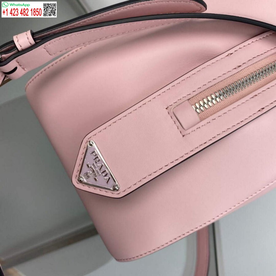 Replika Prady 1ba366 Mała Skórzana Torebka W Kolorze Alabastrowego Różu