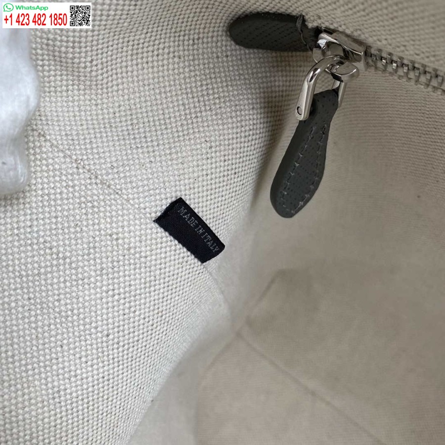 プラダ レプリカ サフィアーノ レザー 1BG342 トート グレー